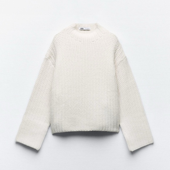 Zara Textured Knit Sweater - Picture 1 of 5